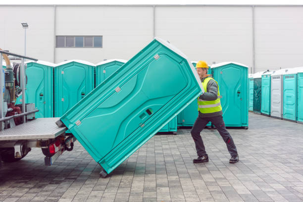 Best Porta potty rental near me  in Moundridge, KS